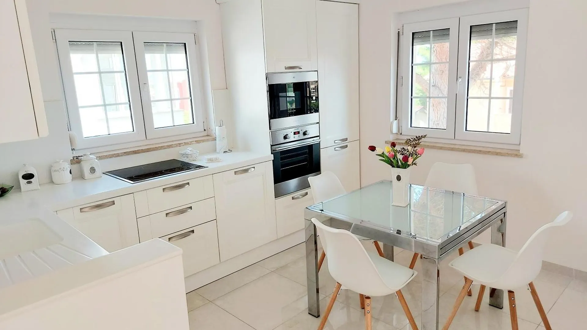 Apartment Premantura 0*,